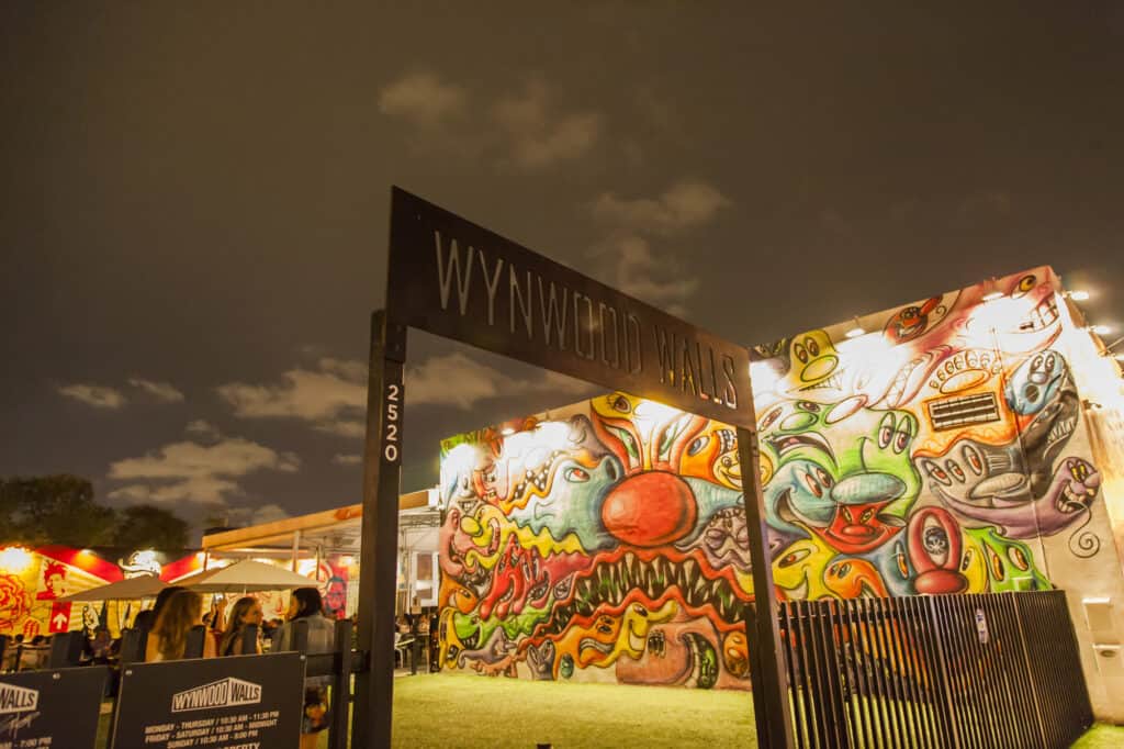 wynwood walls indgang i kunstdistriktet i miami florida